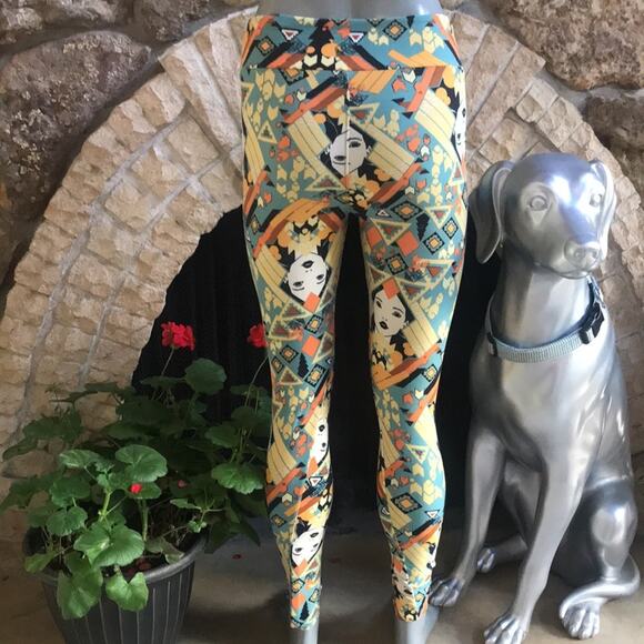 Lularoe Face Print Leggings One Size - Picture 4 of 7